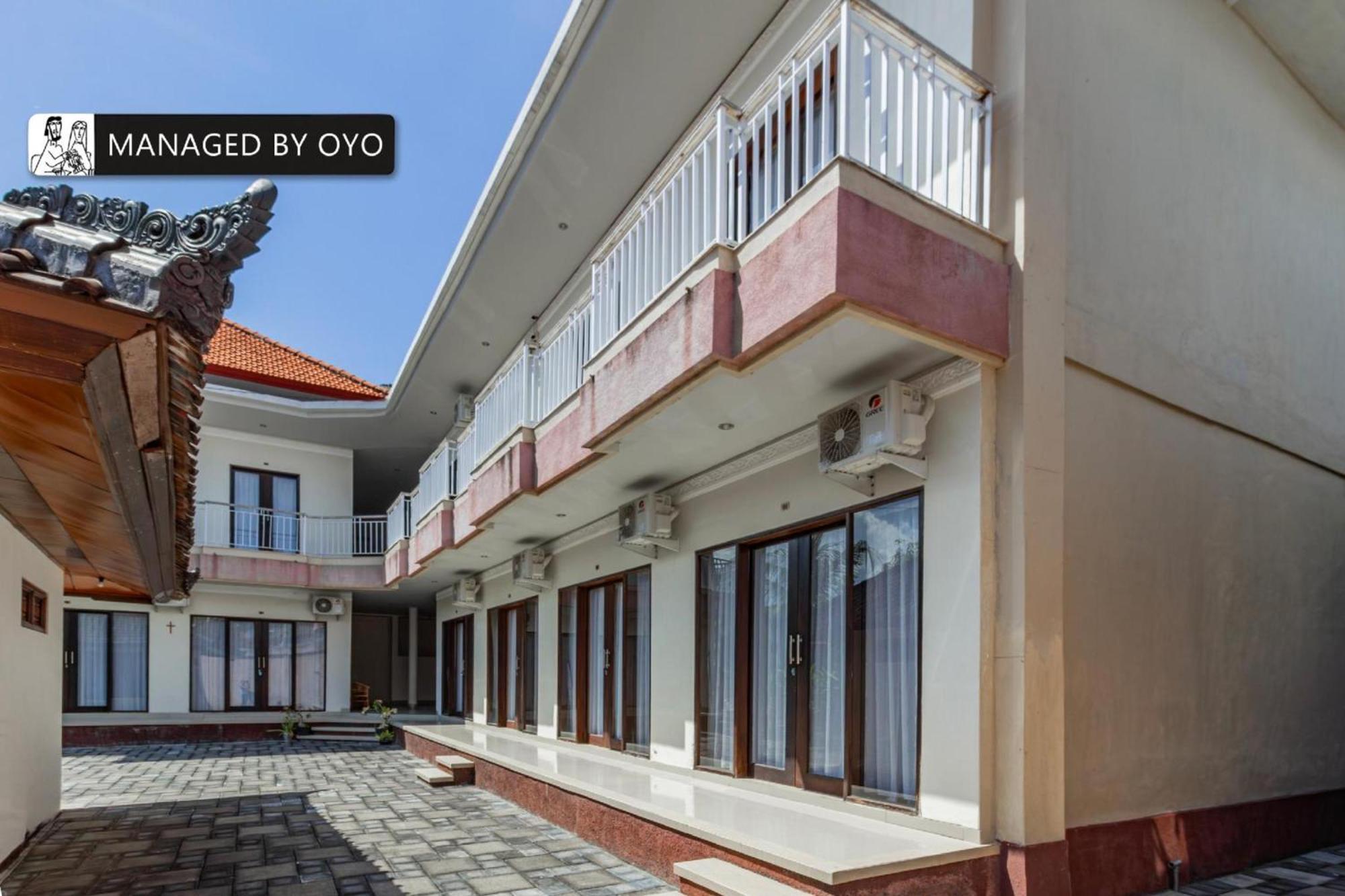 Collection O Near Seminyak Beach Formerly The Kumpi Hotel Exterior photo